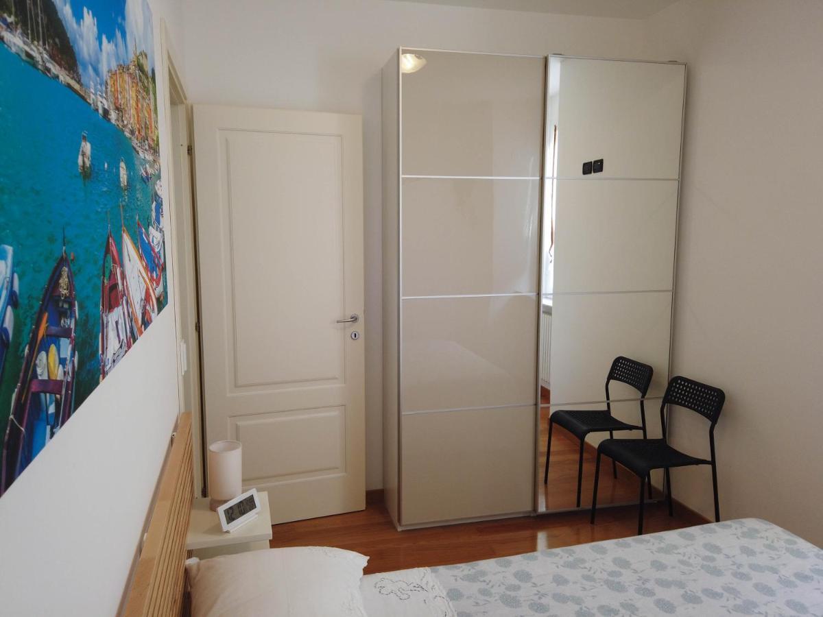 Apartmán Magenta Centre Economy Janov Exteriér fotografie